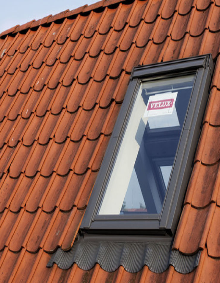 Pose de velux à Asnières-sur-Seine - Entreprise Falck dans les Hauts-de-Seine et en Ile de France.